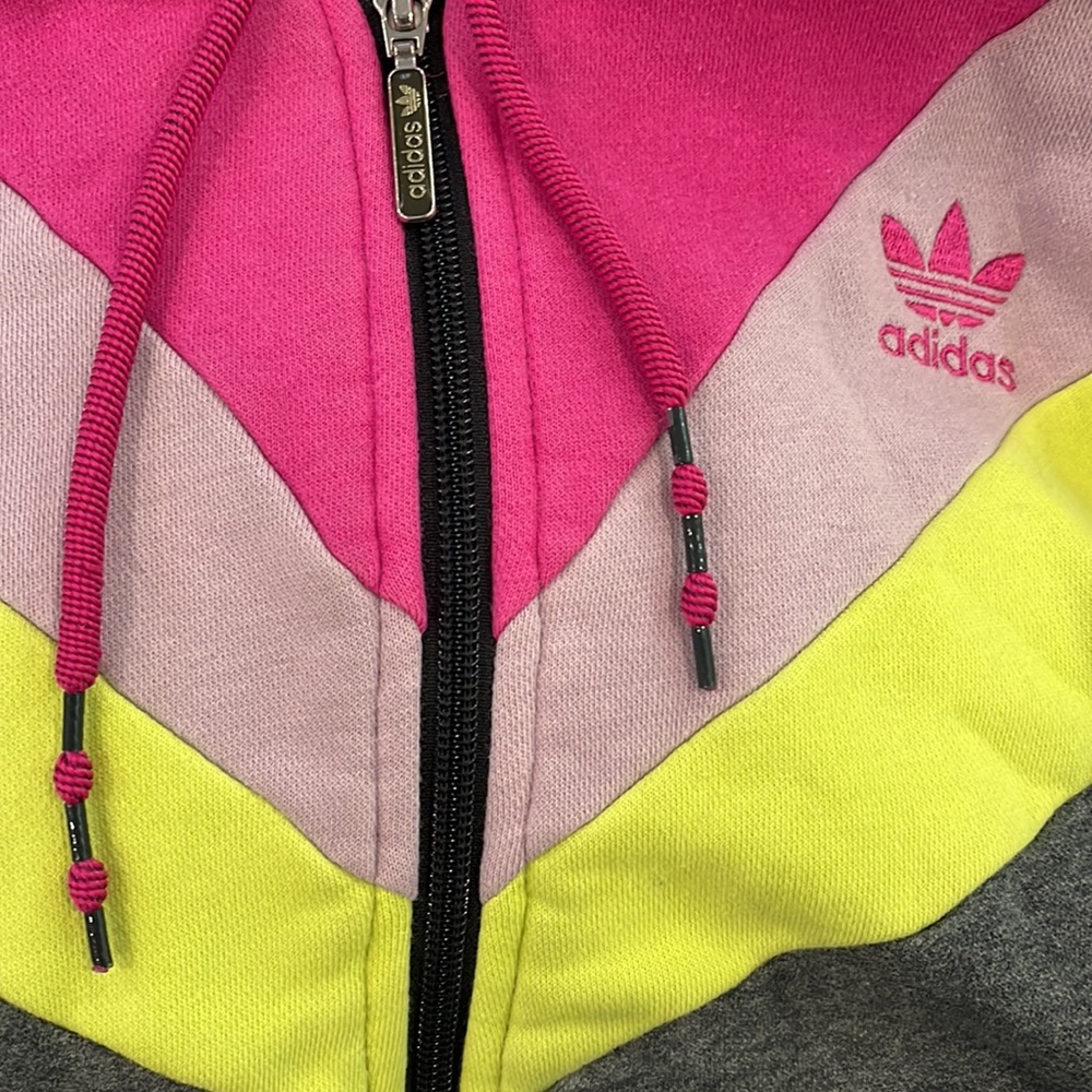 Vintage Adidas hoodie - Picture 5 of 5